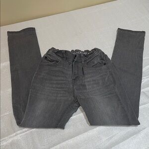 The children’s Place Dark Gray Skinny Jeans for boys size 10 super skinny
